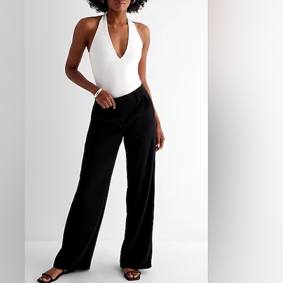 EXPRESS: Body Contour Deep V-Neck Halter Bodysuit - Picture 4 of 4